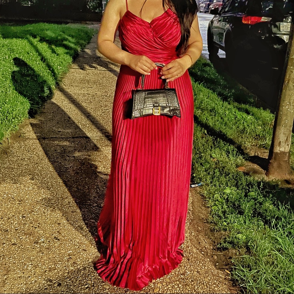 Formal elegant pleated maxi down